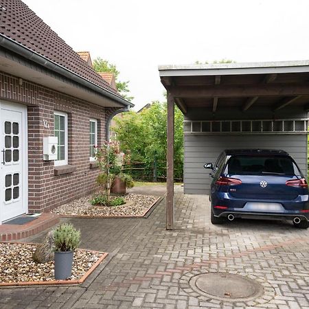 Villa Haus Figaro Mit Hund Schillig Exterior foto